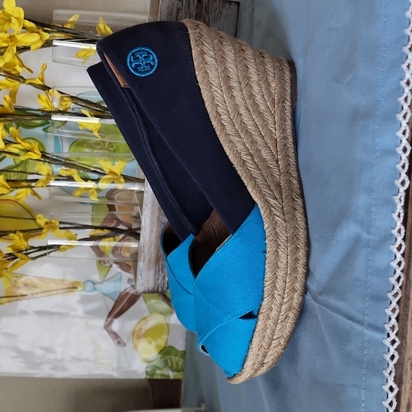 Tory Burch Espadrille shoes - Picture 5 of 7